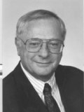 Lester Snyder